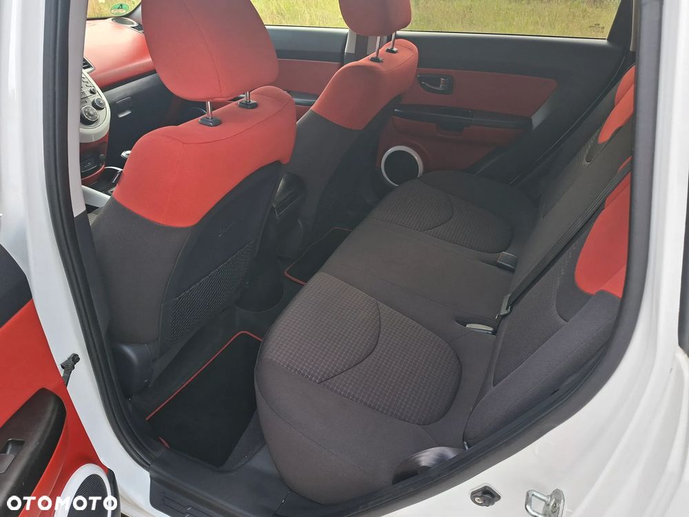 Kia Soul 1.6 CVVT Spirit - 27