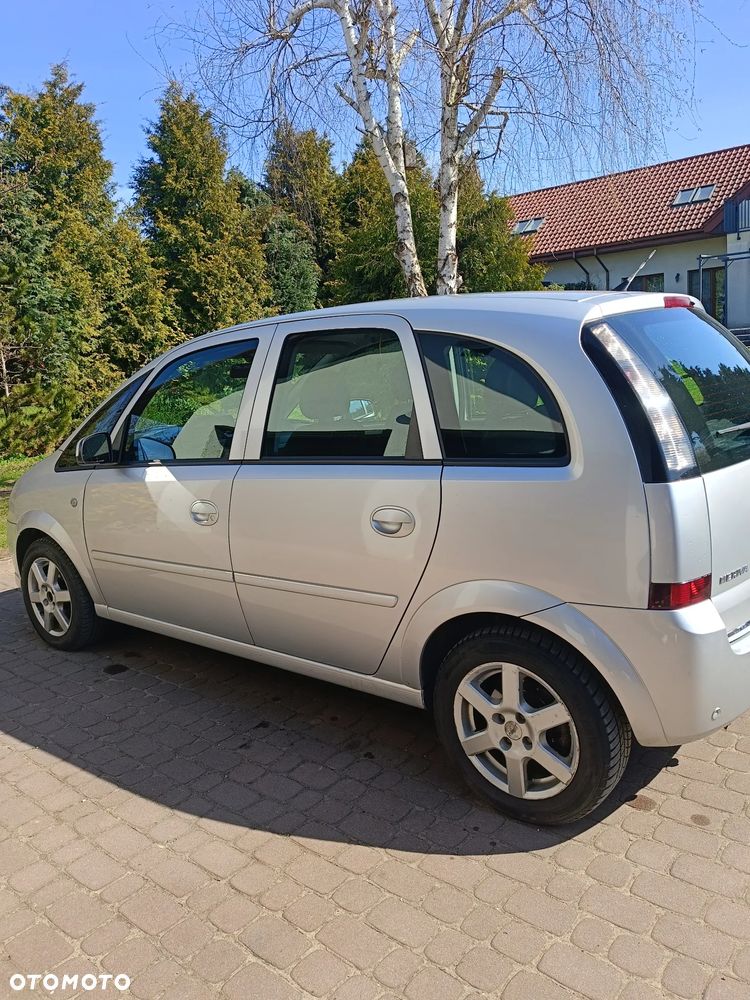 Opel Meriva 1.6 16V - 4