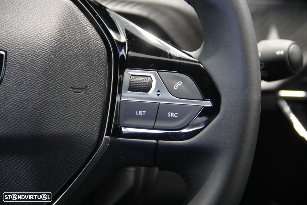 Peugeot 2008 1.2 PureTech Allure - 11