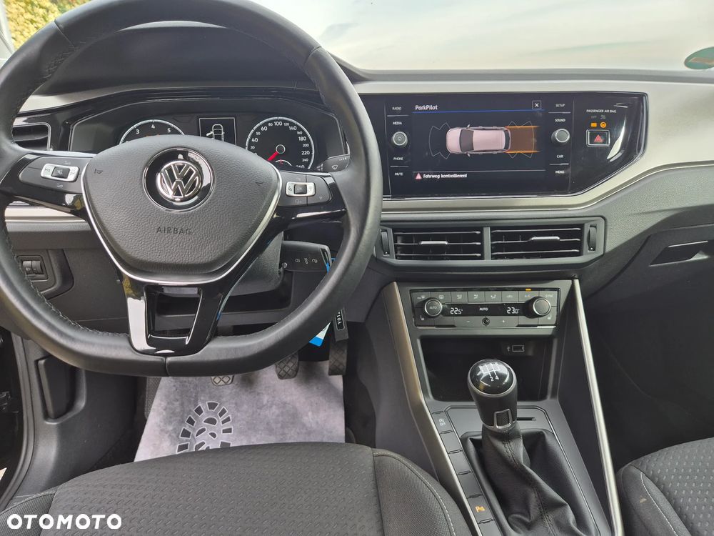 Volkswagen Polo 1.0 (Blue Motion Technology) Comfortline - 11