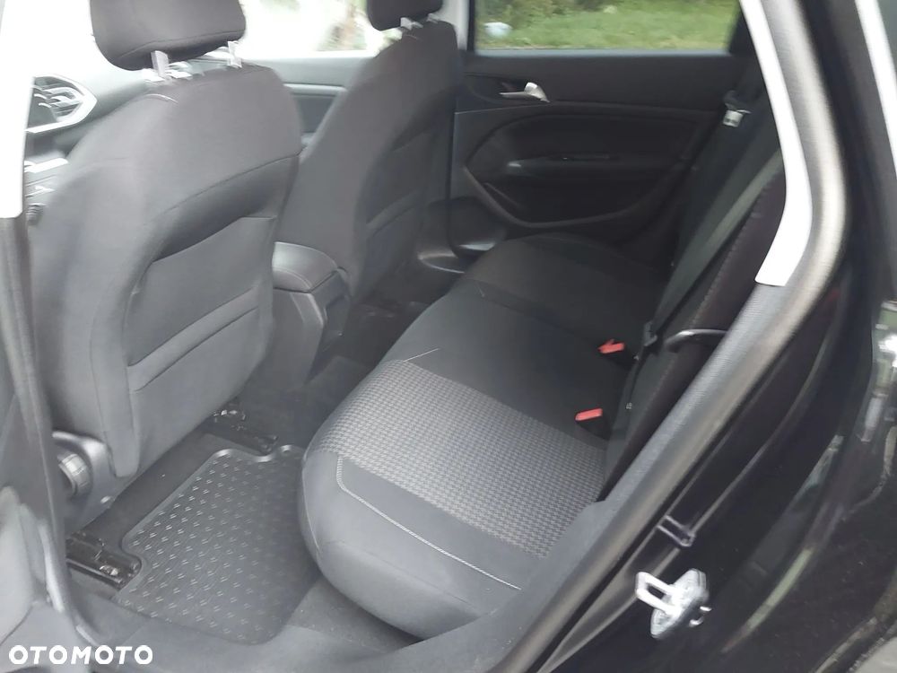 Peugeot 308 BlueHDi FAP 130 Stop & Start Allure - 10
