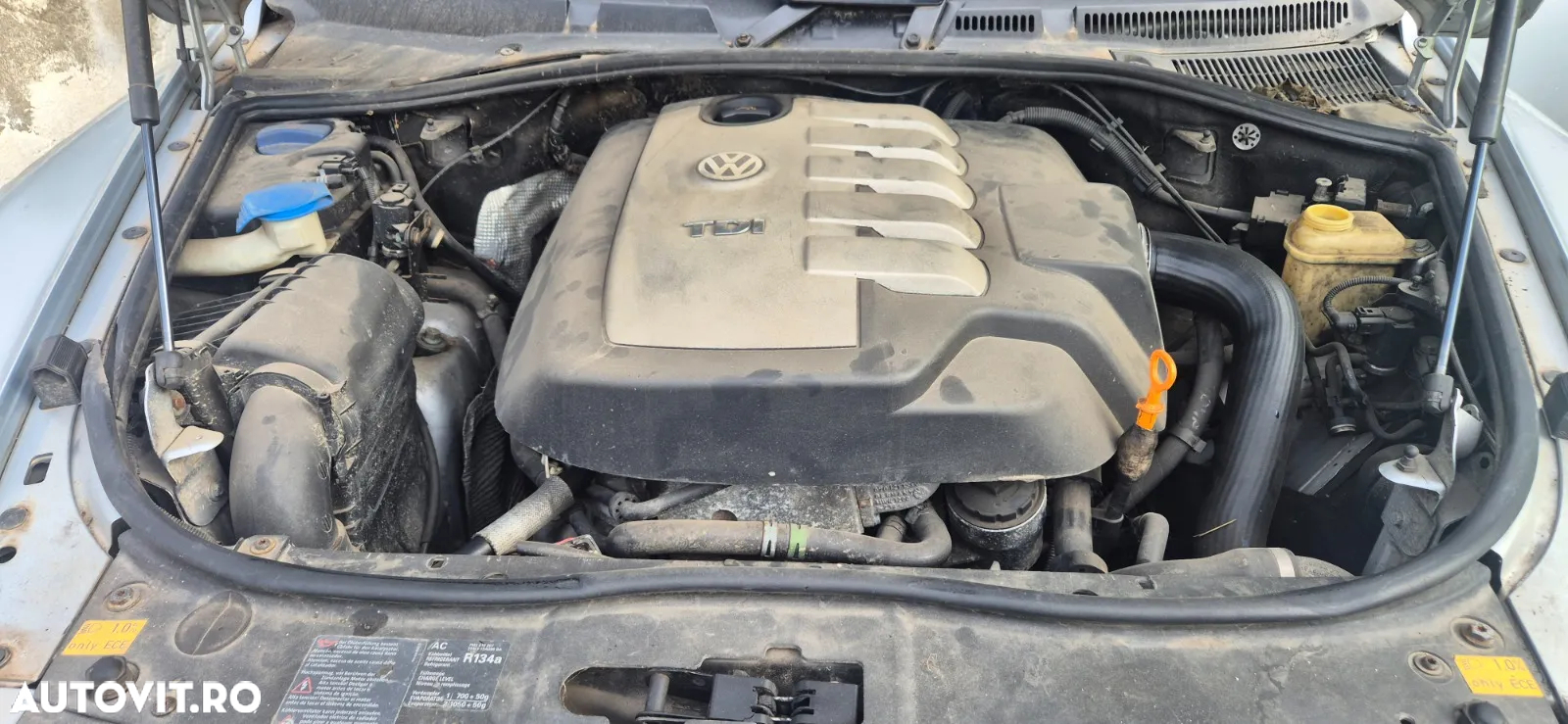 Ansamblu stergatoare parbriz motor cod BAC Vw Touareg 7L 2.5 tdi diesel 2006 - 2