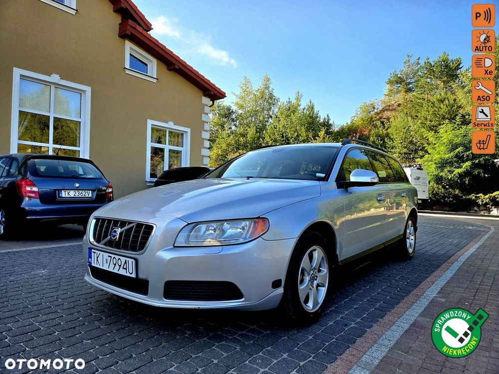 Volvo V70 - 1