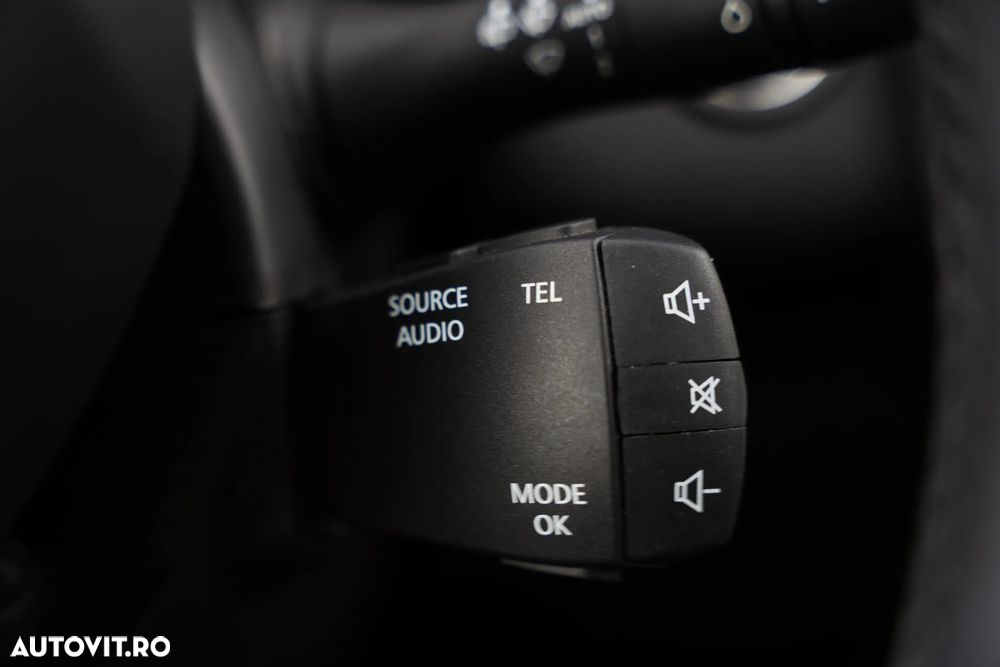 Renault Kadjar TCe 140 EDC GPF INTENS - 19