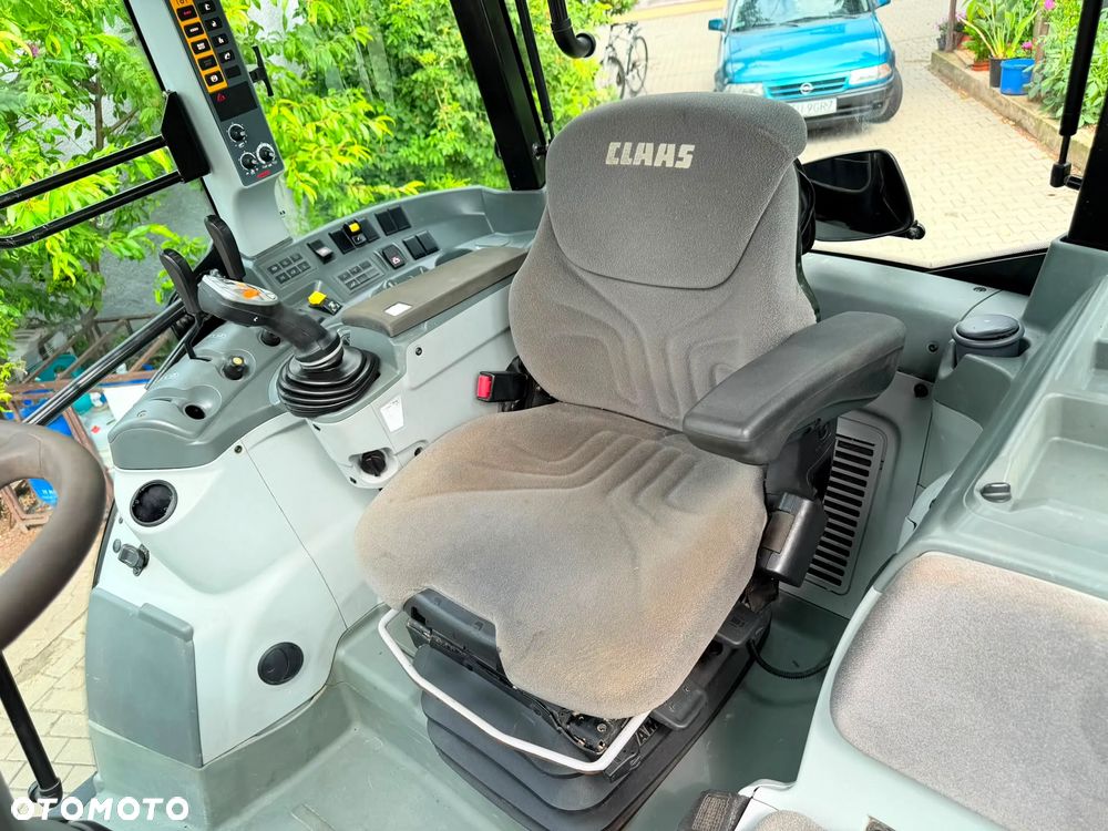 Claas Arion 420 - 29