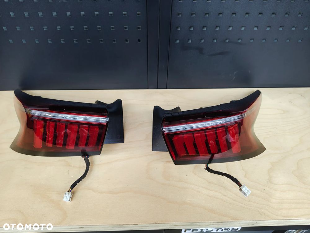 OMODA 5 V Chery lampa tył prawa lewa 605000723AA 605001253AA
