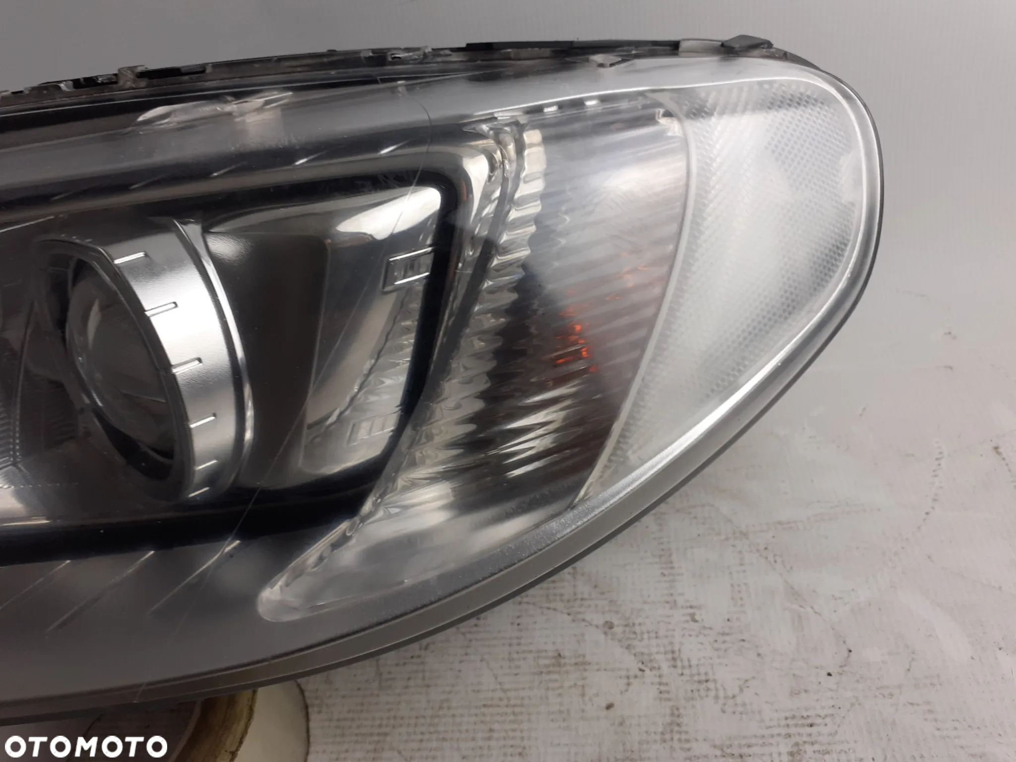 Lampa lewa V70 S80 ksenon - 3