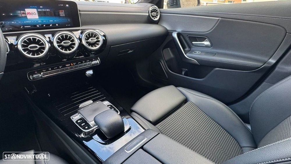 Mercedes-Benz CLA 200 - 16