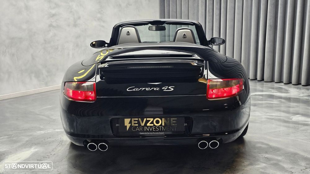 Porsche 911 (997) Carrera 4 S Cabriolet - 8