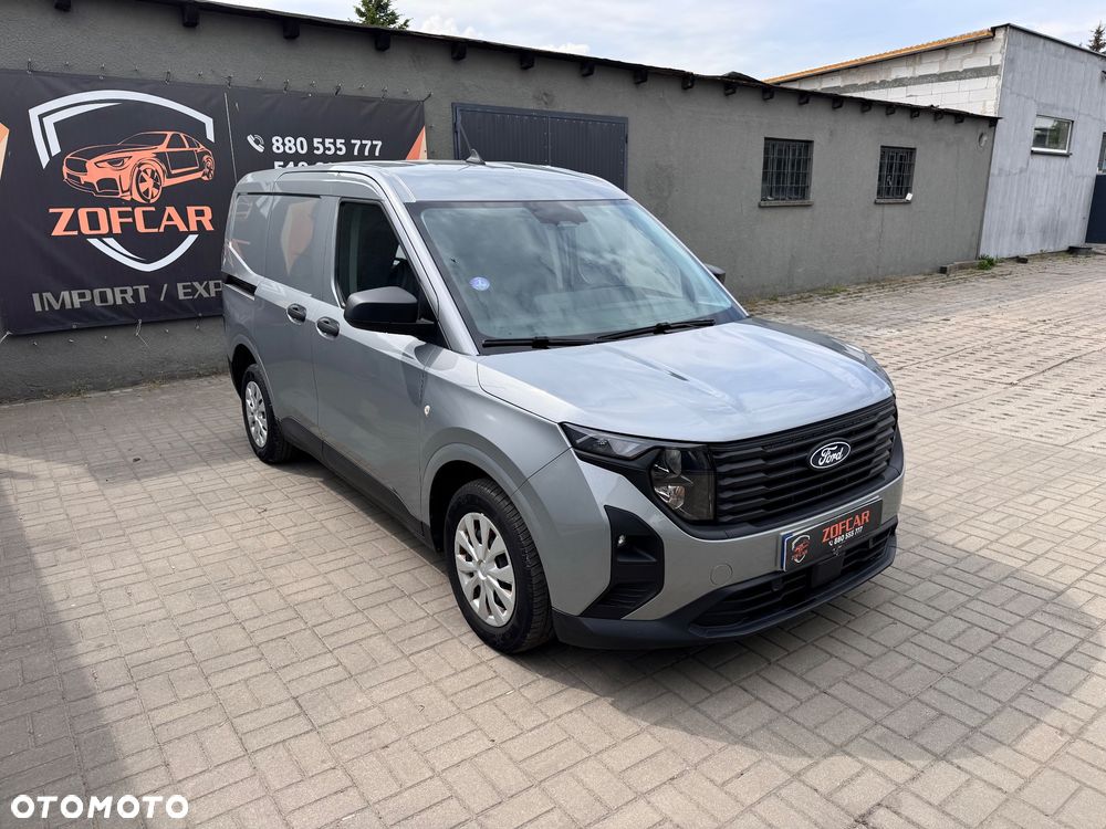 Ford Transit Courier - 7