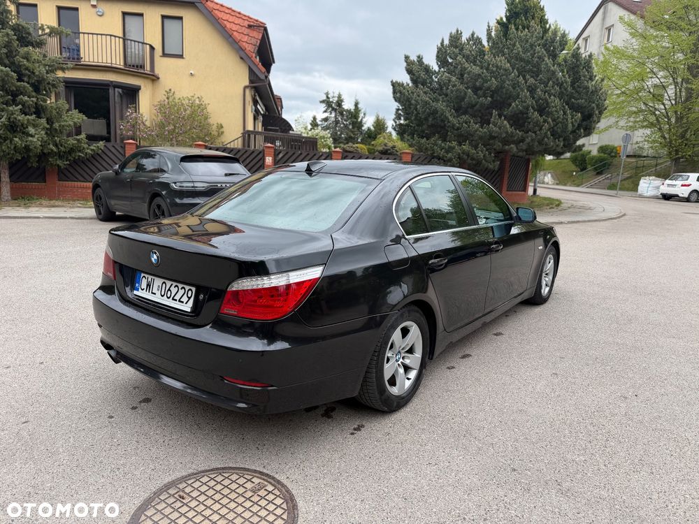 BMW Seria 5 520d - 7