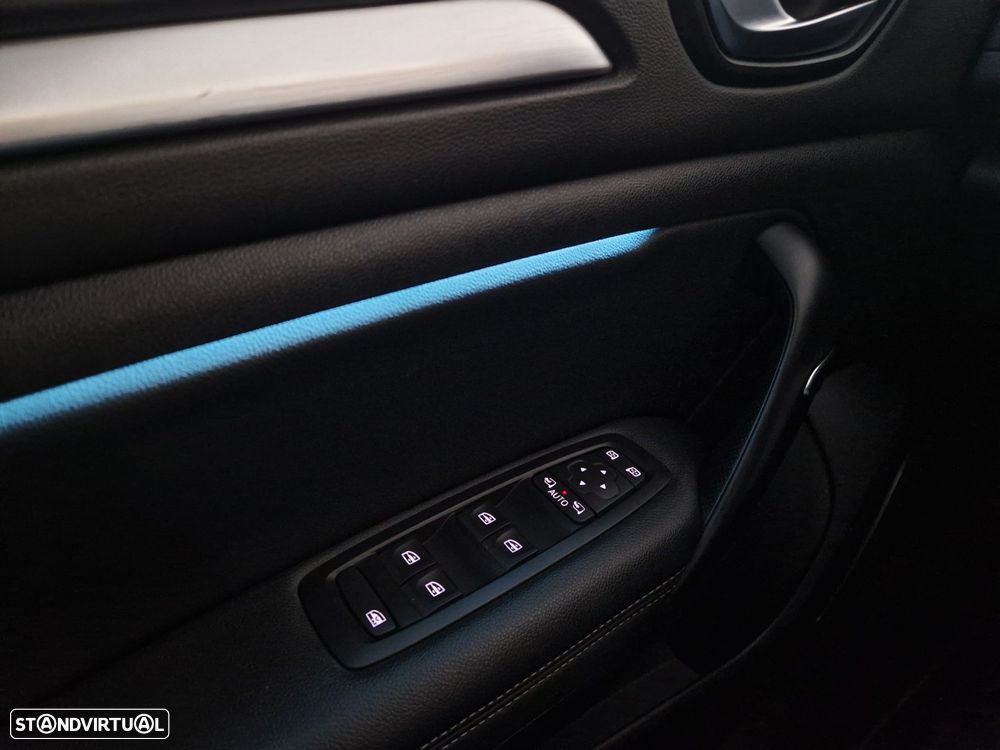 Renault Mégane Sport Tourer 1.3 TCe Intens EDC - 24