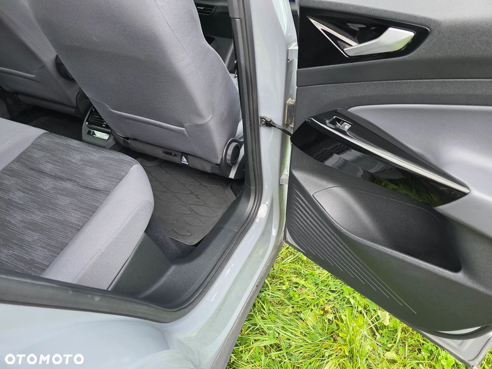 Volkswagen ID.4 - 25