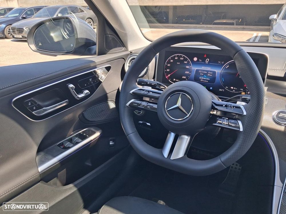 Mercedes-Benz C 300 de AMG Line - 17