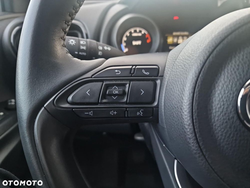 Toyota Yaris 1.5 Comfort - 19