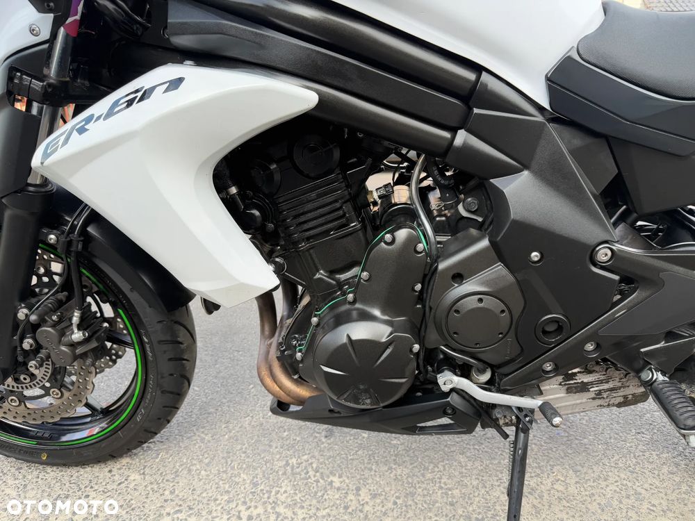 Kawasaki ER - 20