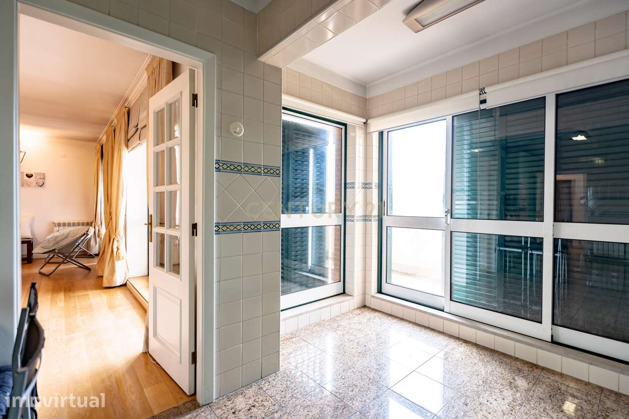Excelente apartamento T3 na Quinta da Lomba em Coimbra - Grande imagem: 2/20