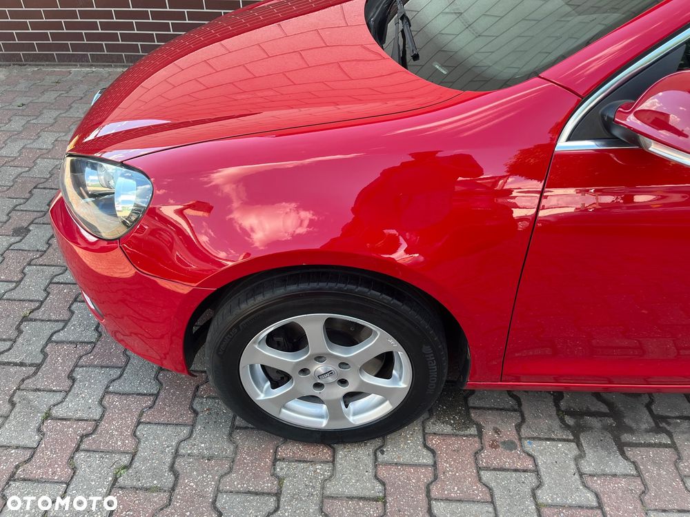 Volkswagen Golf - 5