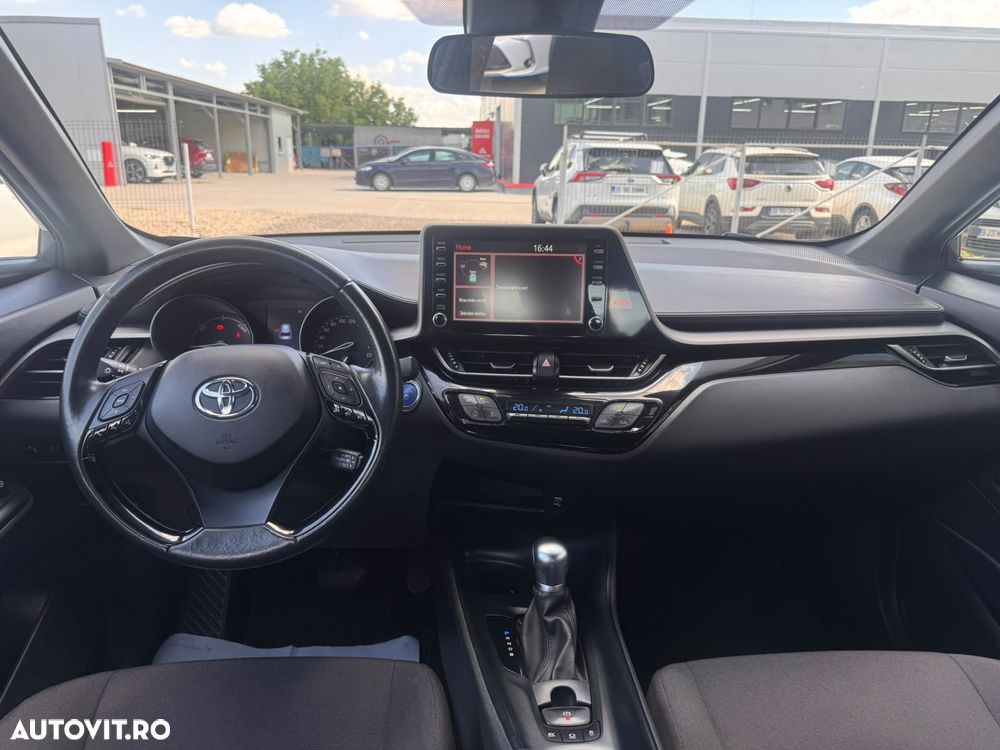 Toyota C-HR 1.8 HSD 122 CP 4x2 CVT Core - 13