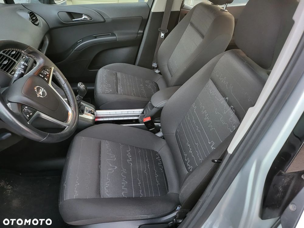 Opel Meriva 1.4 T Cosmo - 32