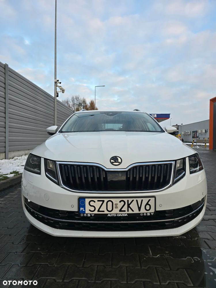 Skoda Octavia 1.6 TDI DSG Premium Edition - 4