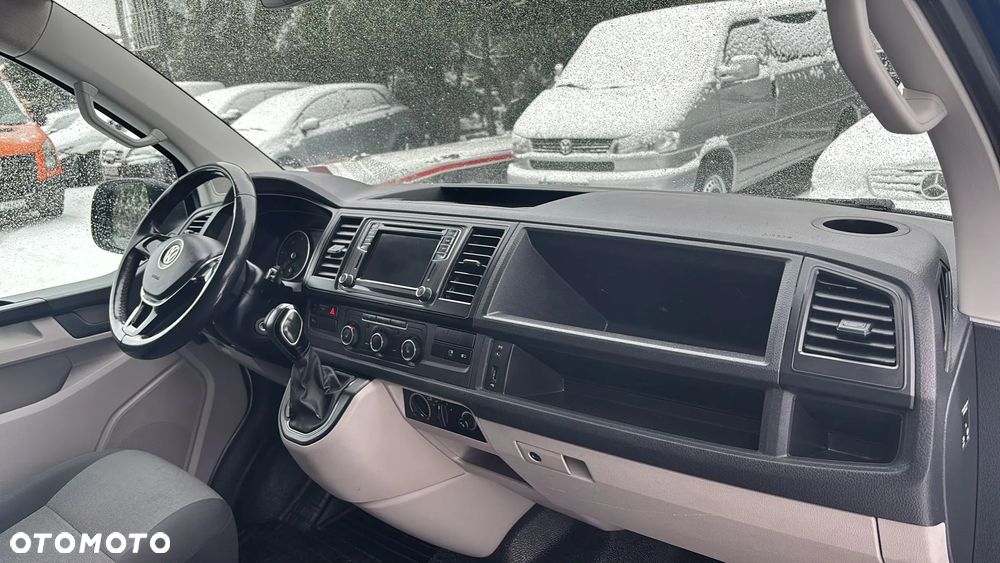 Volkswagen Transporter Kombi L1H1 DSG - 16