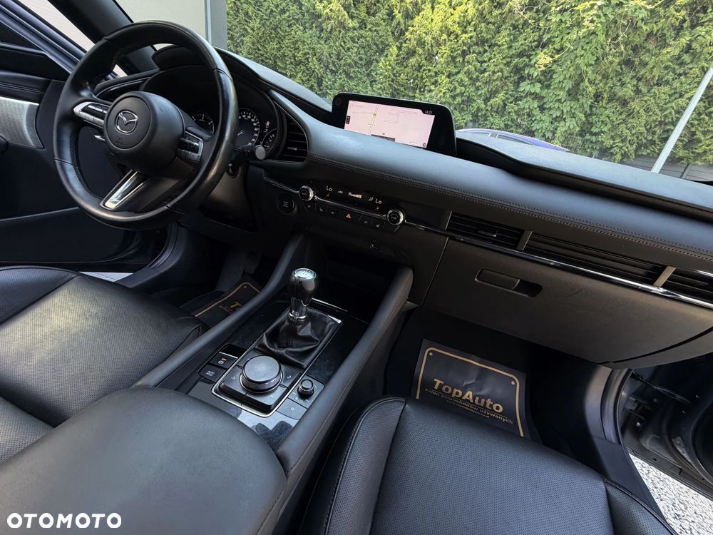 Mazda 3 SKYACTIV-D 1.8 - 16
