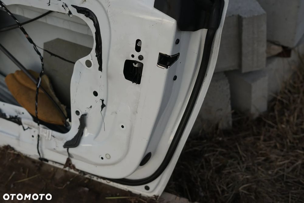 Drzwi przód przednie prawe BMW seria 1 F21 3d  300 - 14