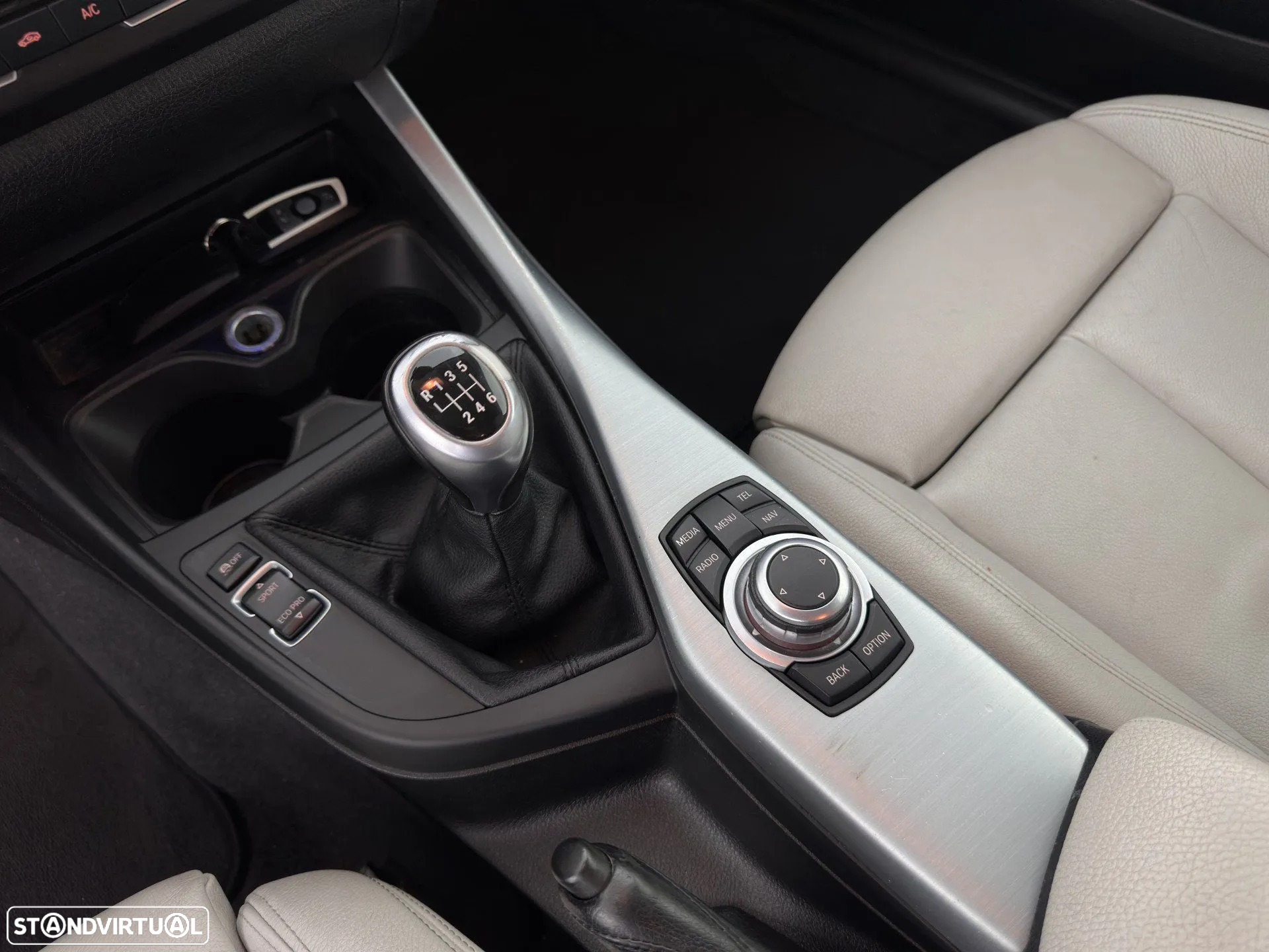 BMW 116 d EDynamics Line Urban - 13