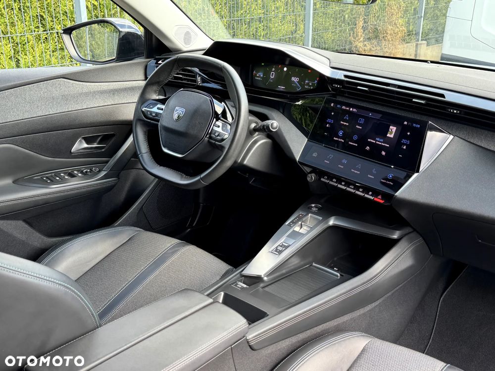 Peugeot 308 1.2 PureTech Allure Pack S&S EAT8 - 24