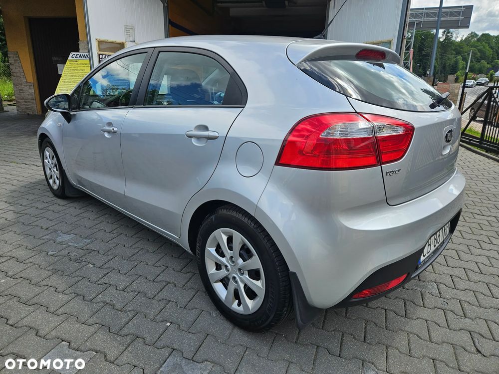 Kia Rio 1.2 Edition 7 - 4