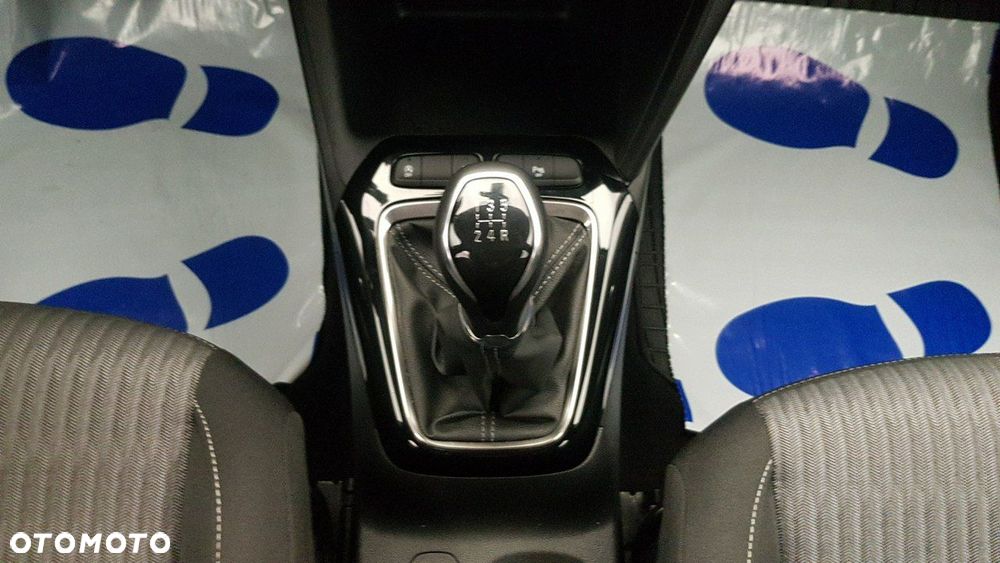 Opel Corsa - 25