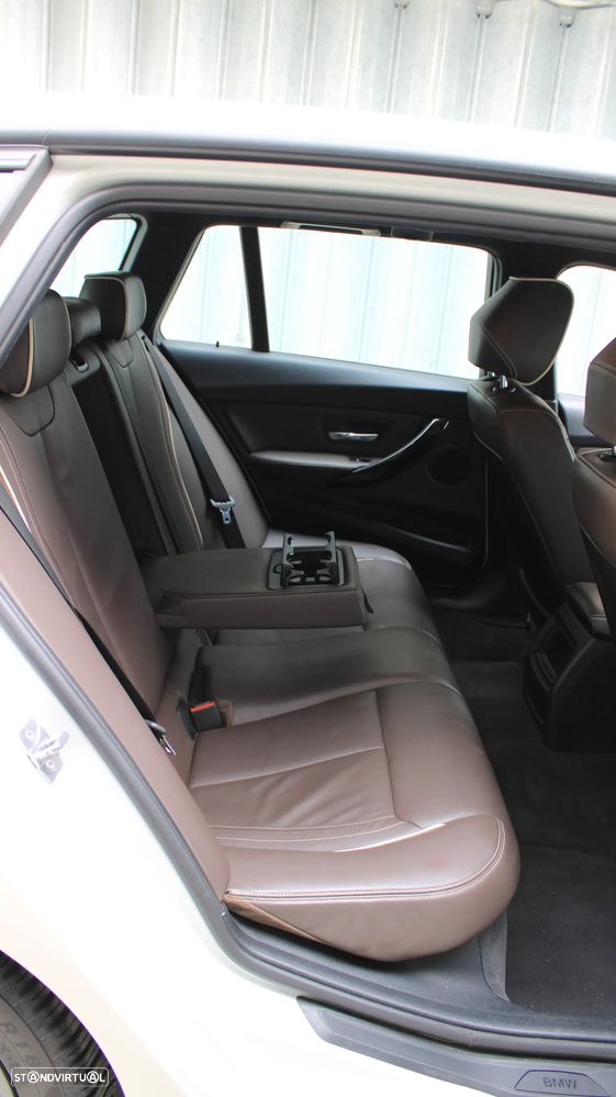 BMW 320 d Sport-Aut. Luxury Line - 49