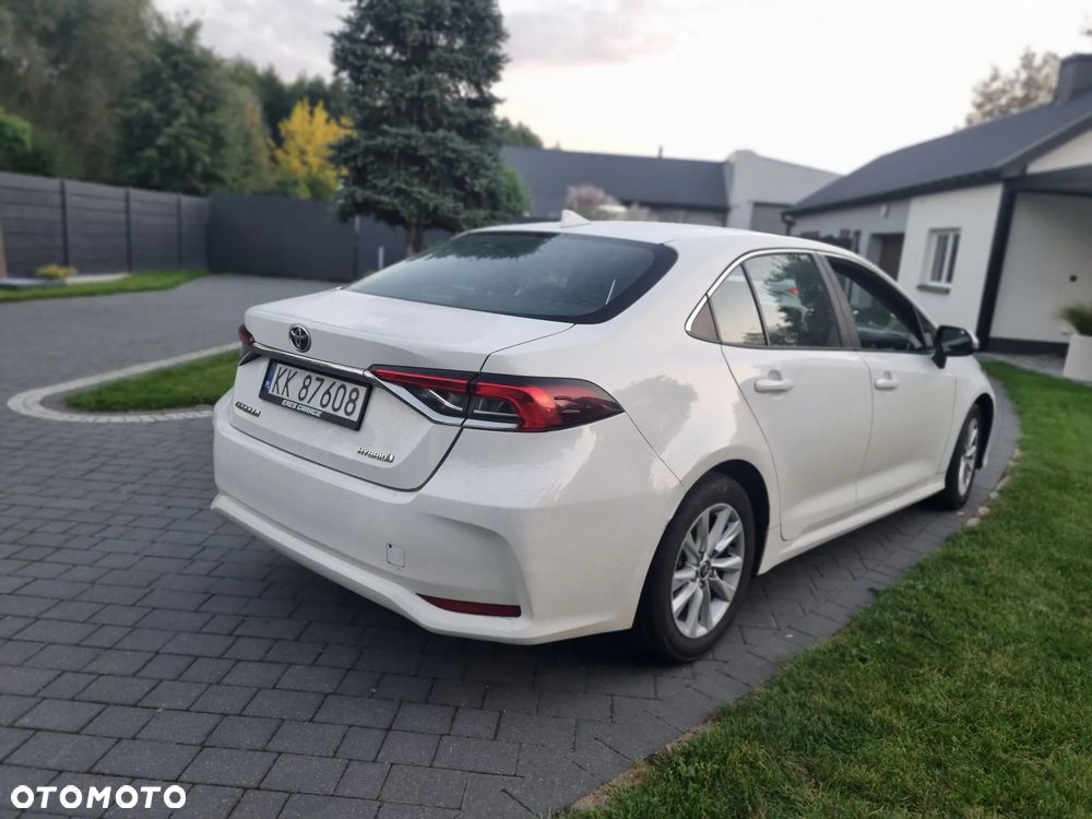 Toyota Corolla 1.8 Hybrid Comfort - 34