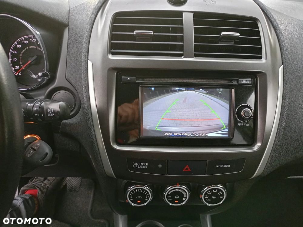 Mitsubishi ASX - 11
