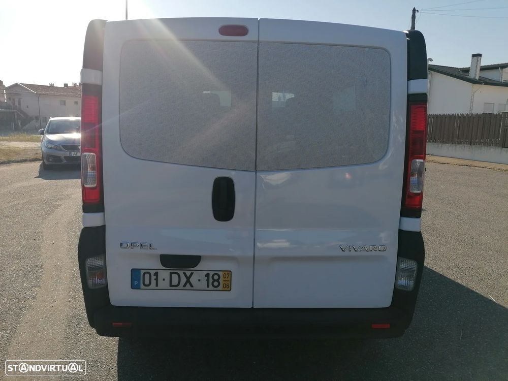 Opel Vivaro 2.0 - 5