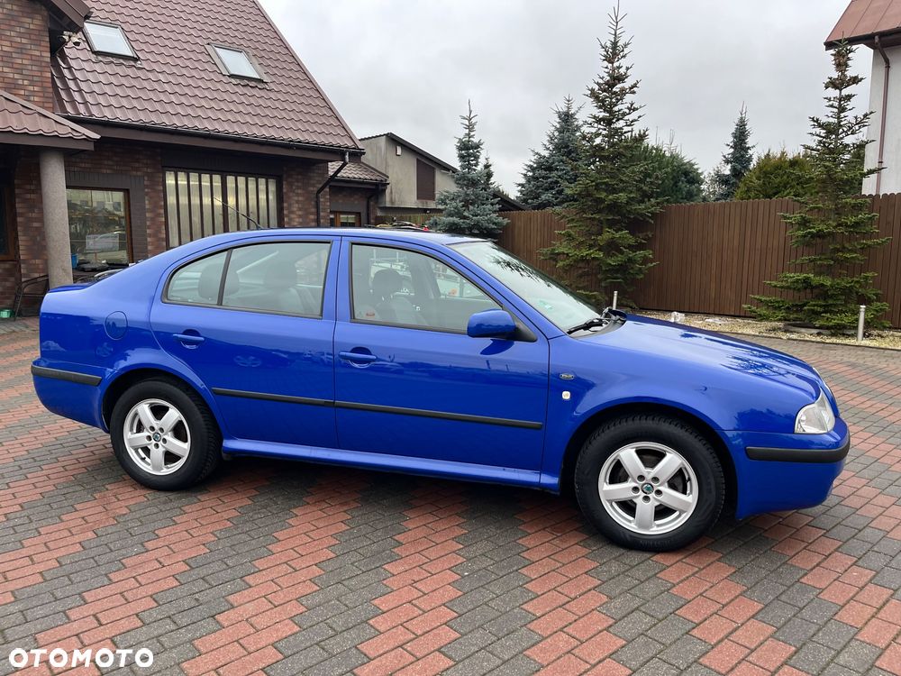 Skoda Octavia 1.6 Automatik Ambiente - 12