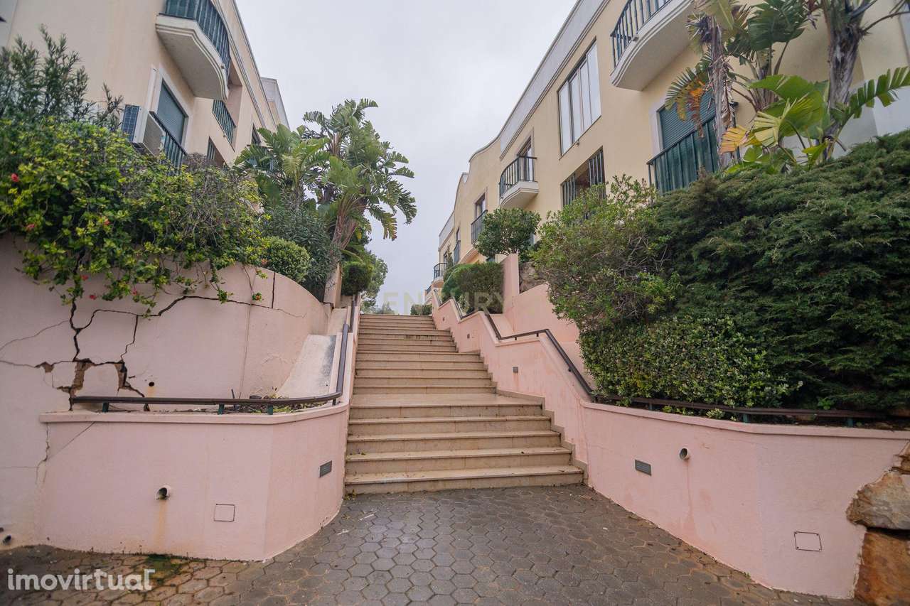 FABULOSO APARTAMENTO DE LUXO T2 DE GRANDES DIMENSÕES COM 2 LUGARES DE - Grande imagem: 3/34