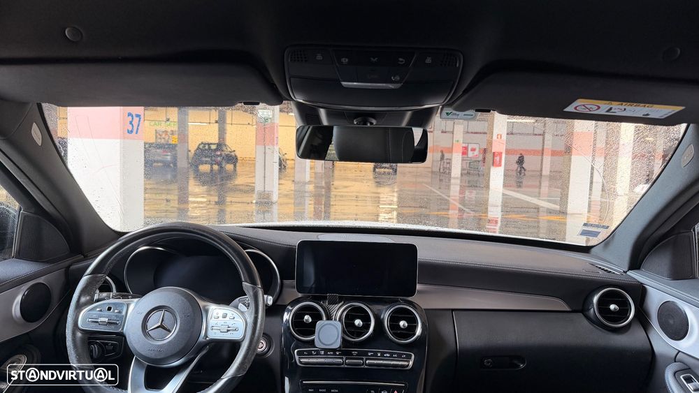Mercedes-Benz C 300 de AMG Line - 24