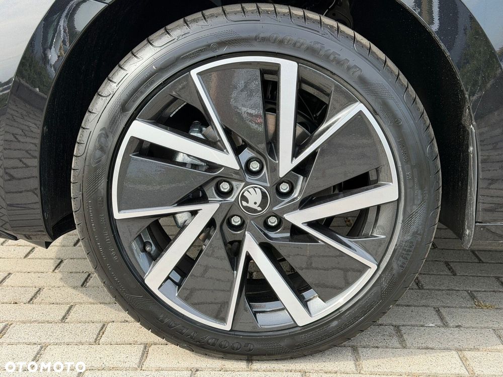 Skoda Octavia 2.0 TDI Sportline DSG - 9