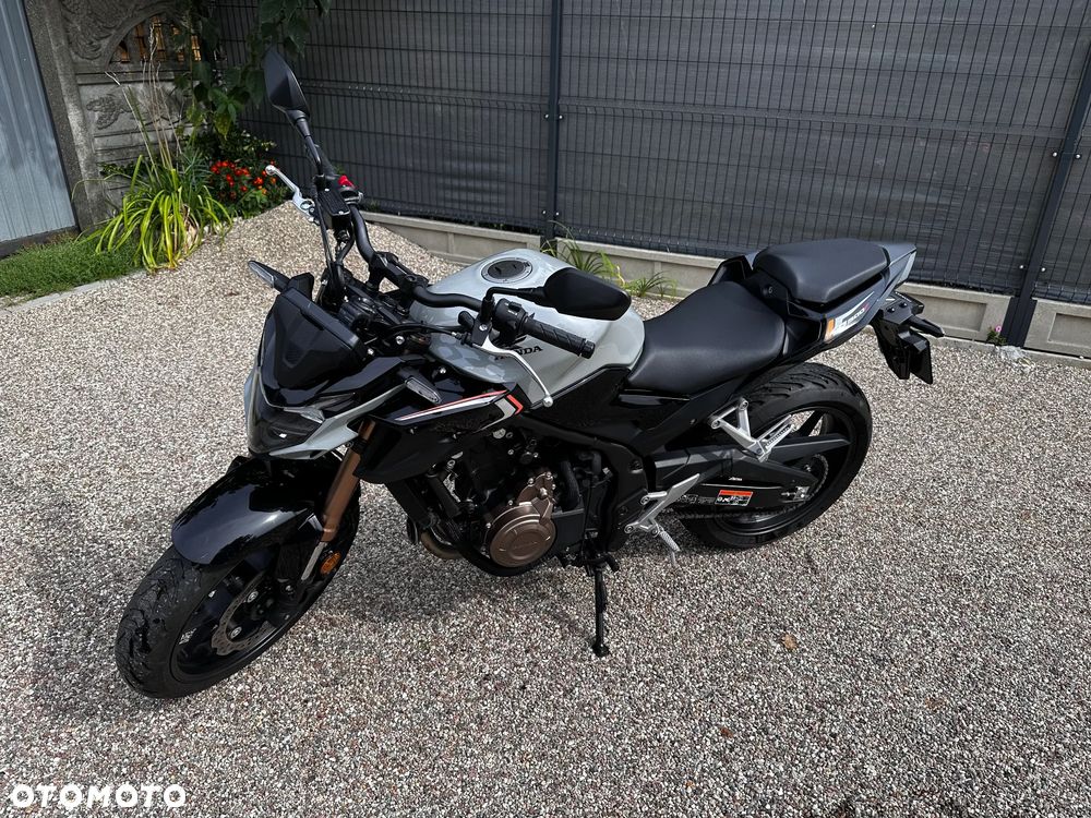 Honda CB - 4