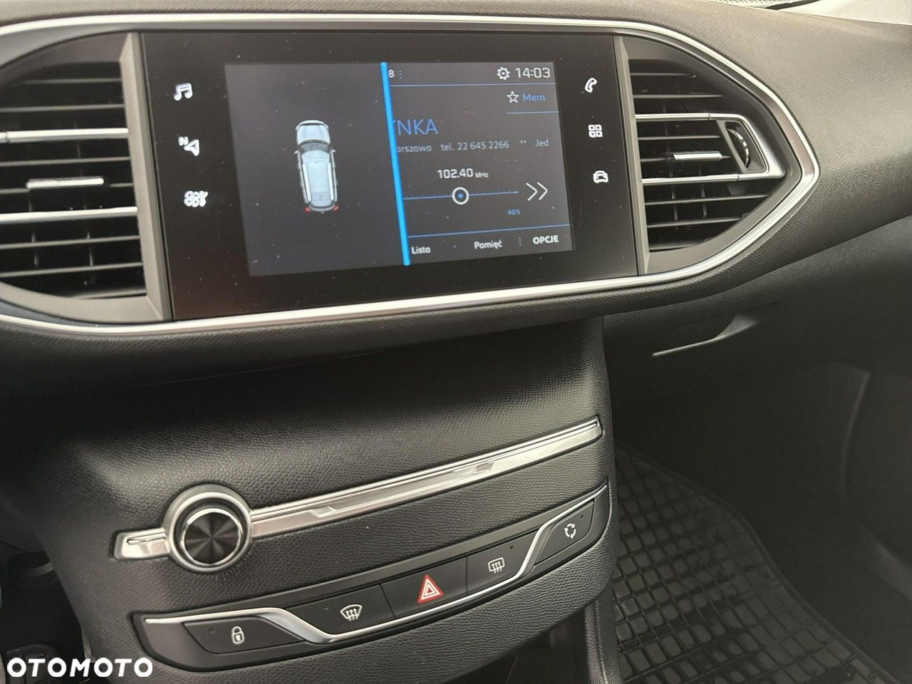 Peugeot 308 - 24