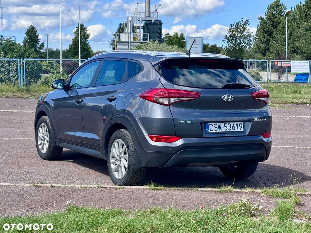 Hyundai Tucson 1.7 CRDI BlueDrive Comfort 2WD - 5