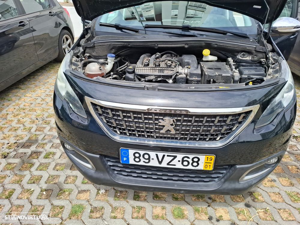 Peugeot 2008 1.2 PureTech Style - 13