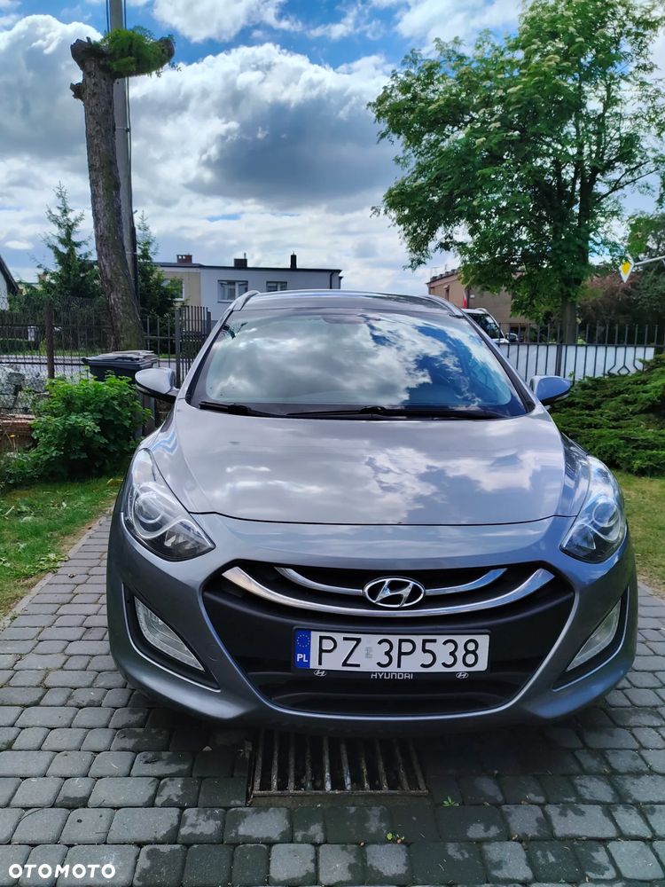 Hyundai i30 blue 1.6 CRDi Classic - 4