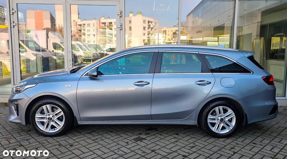 Kia Ceed 1.6 CRDi mHEV M - 6