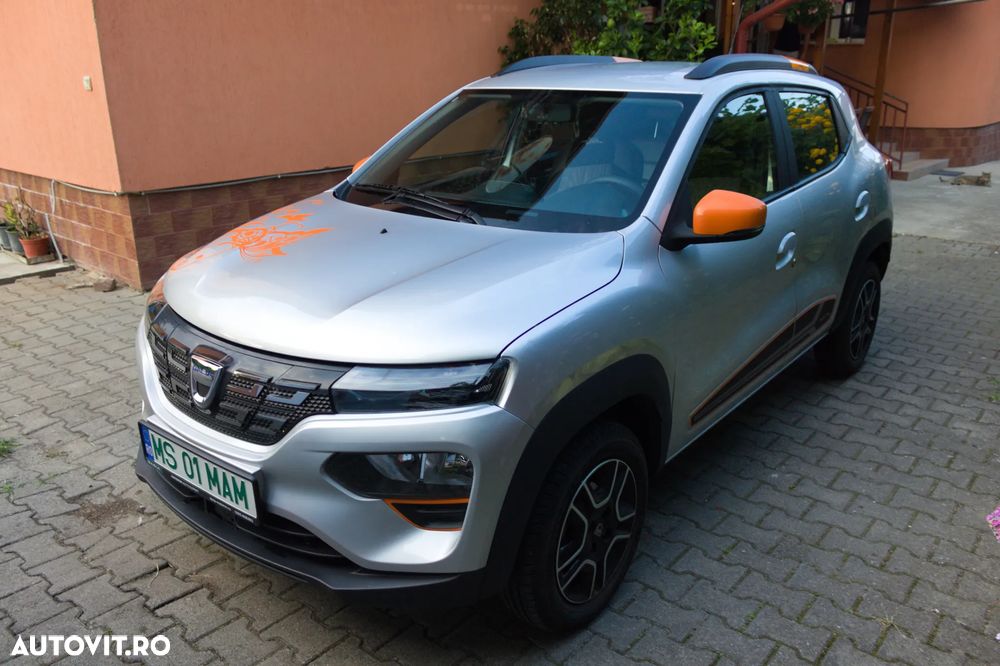 Dacia Spring Expression - 6