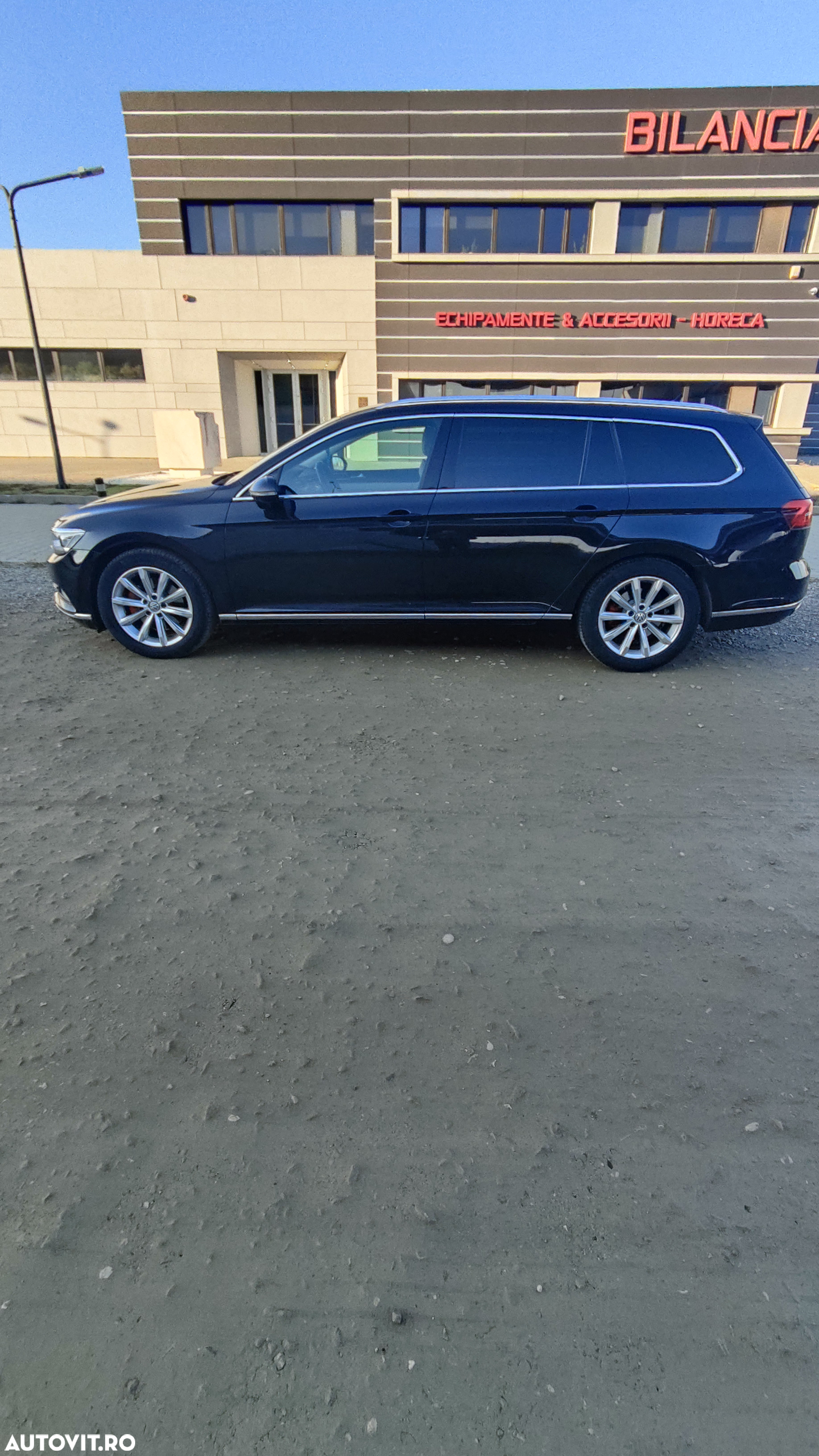Volkswagen Passat Variant 2.0 TDI DSG Highline - 3