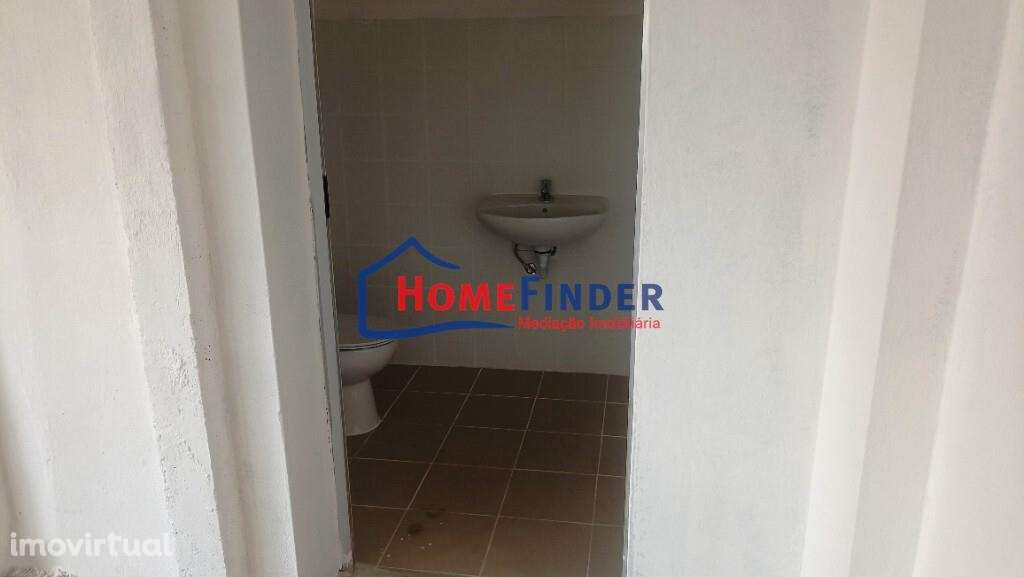 Armazém Industrial - Barcelos - Grande imagem: 4/26