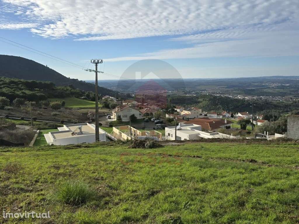Terreno 7.143 m² em Pragança, Cadaval - Grande imagem: 2/14